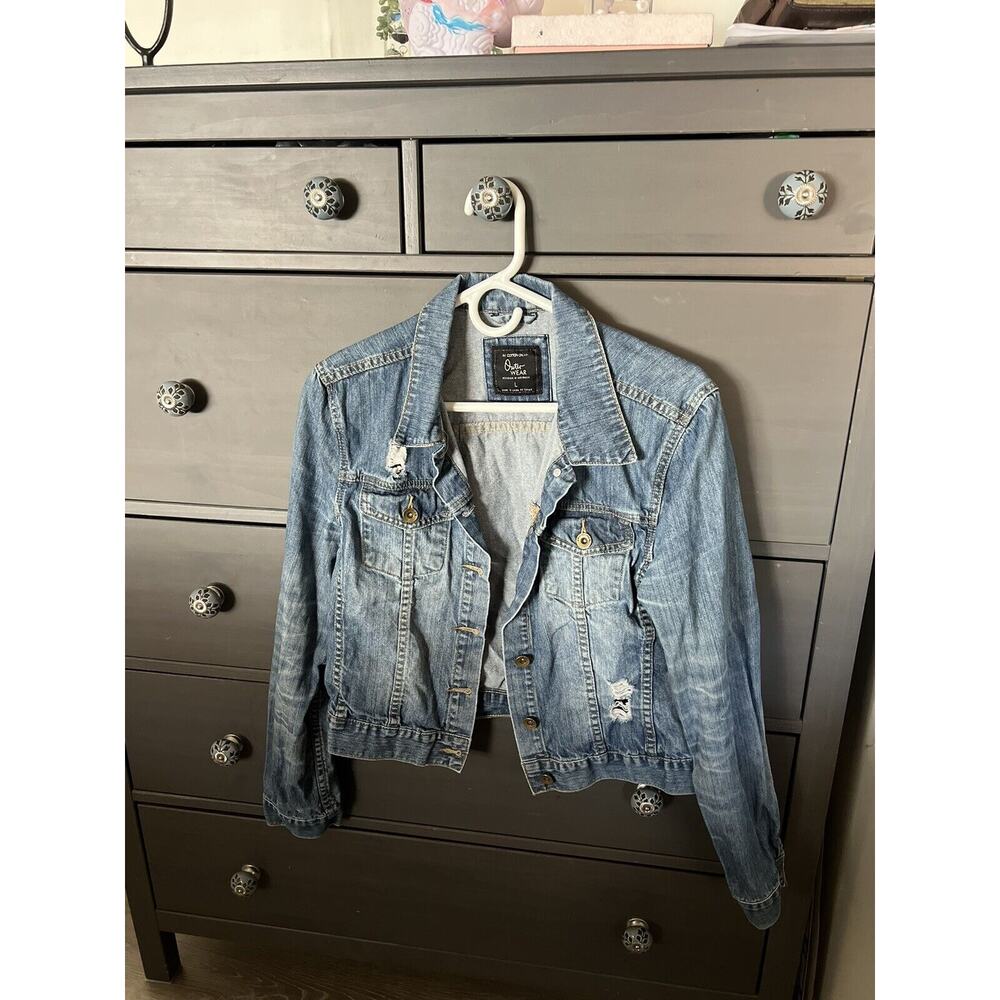 Outer Wear Girls Denim Distressed Jacket Sz Large Button Down Jean EUC